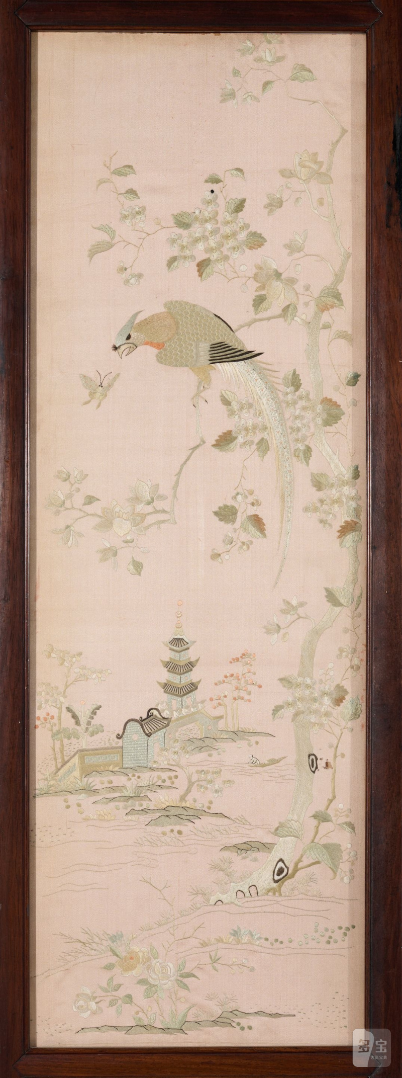 清晚期 木雕緞綉鳥獸圖嵌粉彩山水人物花卉圖瓷板十扇屏風 | PARAVENT À DIX FEUILLES EN BOIS ET PANNEAUX EN SOIE BRODÉE - 图14